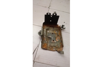 nissan primera çıkma akü sehbası