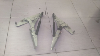 nissan primera çıkma bagaj kapağı menteşei