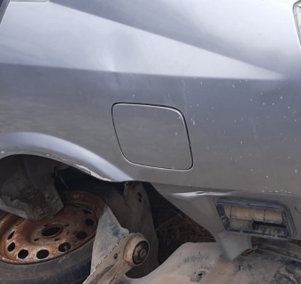nissan primera p12 çıkma depo kapağı