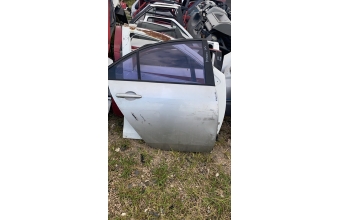 Nissan primera sağ arka kapı