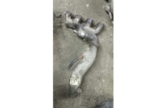 Nissan urvan emme manifold 2500