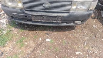 Nissan urvan ön tampon
