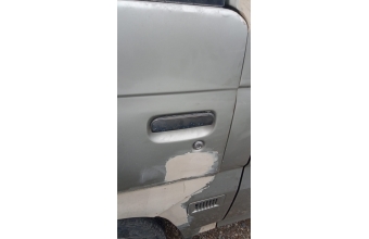 Nissan urvan sol kapı kolu