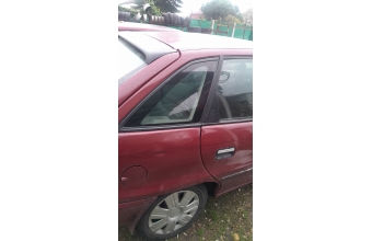 Opel astra f hb kasa sag arka kelebek cam 4bin