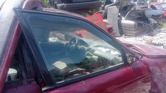 Opel Astra f sağ ön kapı camı orjinal parça