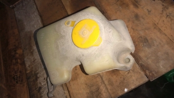 Opel Astra f silecek su bidonu GM