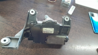 Opel astra g hb arka silecek motoru