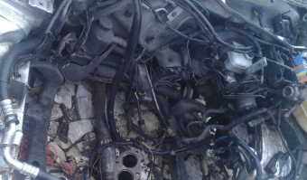 opel astra g tek kapılı çıkma motor aksamı.