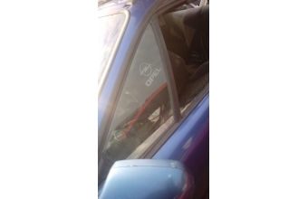 opel calibra çıkma sol ön kelebek camı