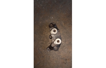 Opel combo c 1.7 şanzıman braketi