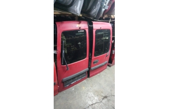 Opel combo c bagaj kapakları