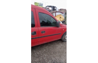Opel combo c sağ ön kapı