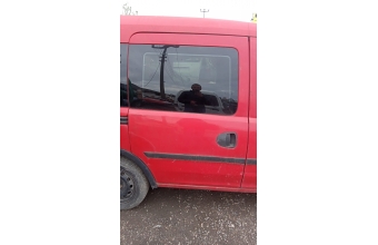 Opel combo c sağ sürgü kapı