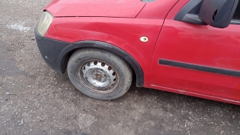 Opel combo c sol ön çamurluk