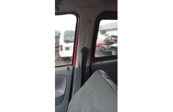 Opel combo sağ ön direk plastikleri