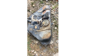 opel corsa b 1.2 çıkma benzin deposu
