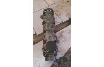 opel corsa b 1.4 çıkma eksantrik mili kapağı