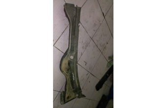 opel omega çıkma cam önü ızgarası