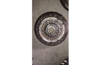 opel tigra 1.6 çıkma baskı balata volant