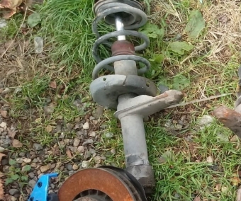 opel vectra a çıkma sağ amasör kep yay