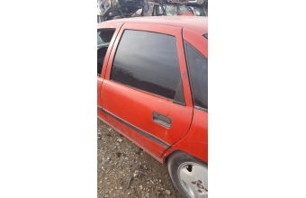 opel vectra a çıkma sağ arka dolu kapı