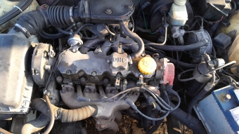 Opel vectra a kasa 1.8 8v motor 45bin
