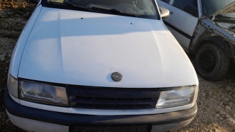 Opel vectra a motor kaputu 7500