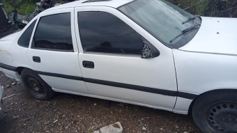 Opel Vectra a sağ kapilar