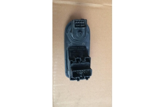 opel vivaro çıkma ön sol cam düğmesi