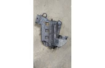 Opel vivaro hava filtre kutusu