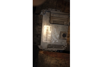 Opel vivaro motor beyni 1.9