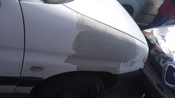 Partner sağ ön camurluk