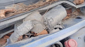 Pejo 106 ön cam silgeç motoru