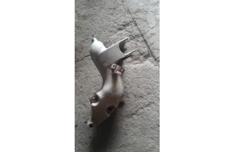Pejo 206 1.4 benzinli motor kulağı bağlantı takozu braket