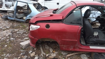 Pejo 206 CC sağ arka çamurluk kesme orjinal parça