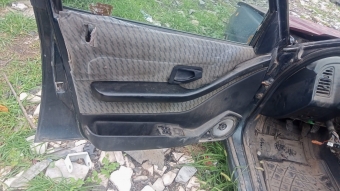 Pejo 306 sol ön kapı doseme