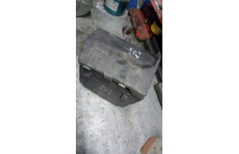 Pejo 405 sigorta kutusu muhafaza