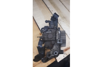 peugeot 1.6 çıkma mazot pompası