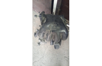 Peugeot 106 1.6 emme manifod