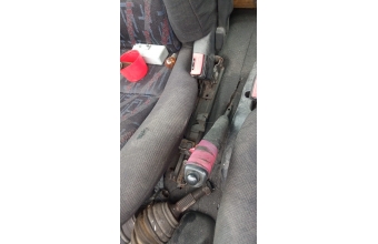 Peugeot 106 el fren kolu