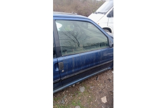 Peugeot 106 sağ ön kapı