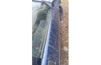 Peugeot 106 sağ ön kapı cam çıtası