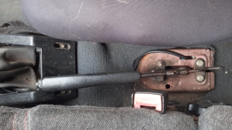 peugeot 205 1.4 benzinli çıkma el fren tabancası