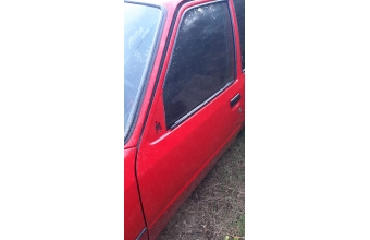 peugeot 205 1.4 benzinli çıkma sol ön kapı