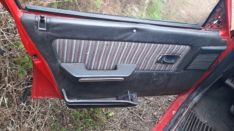 peugeot 205 1.4 benzinli sökme sol ön kapı döşemesi