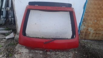 Peugeot 205 bagaj kapagı
