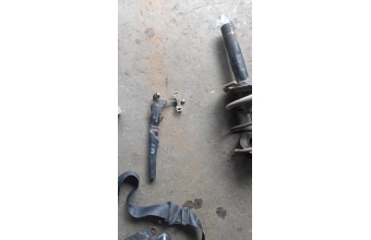 Peugeot 205 el fren kolu