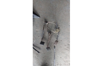 Peugeot 205 pedal takim