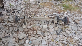 Peugeot 205 torsiyon dingil
