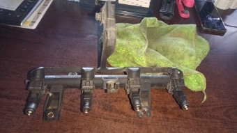 Peugeot 206 1.4 benzin enjektör takim